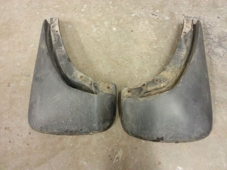 Pair of black mud flaps