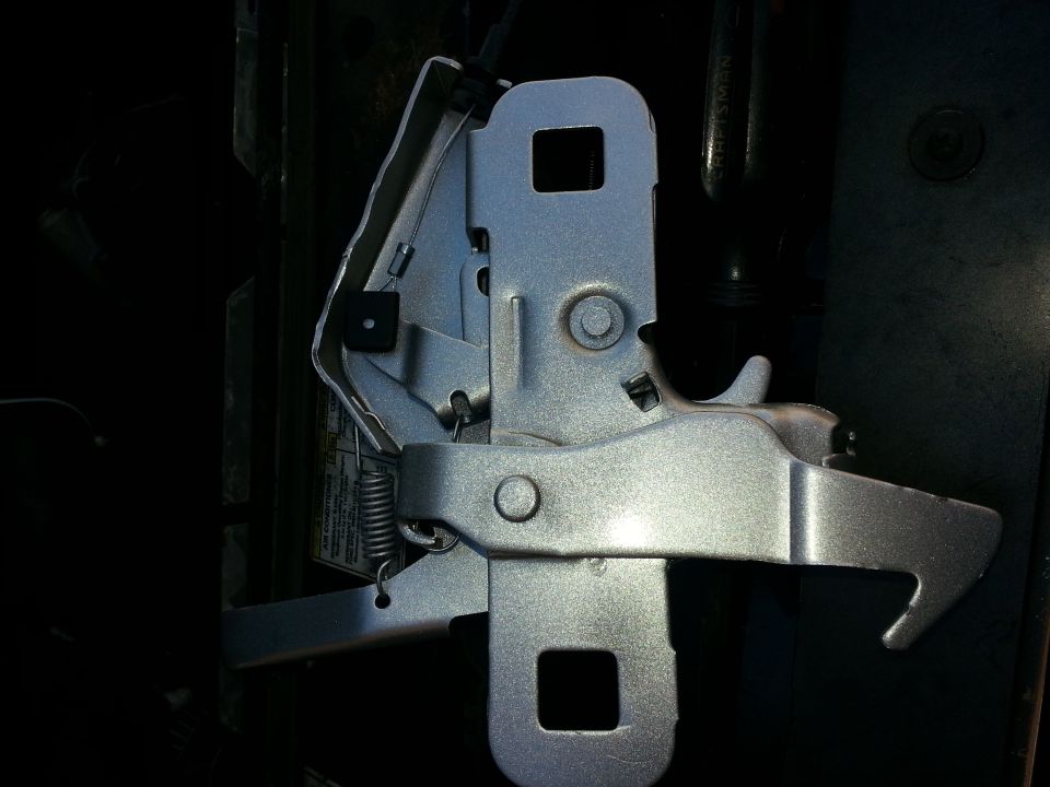 Hood latch mechanism
