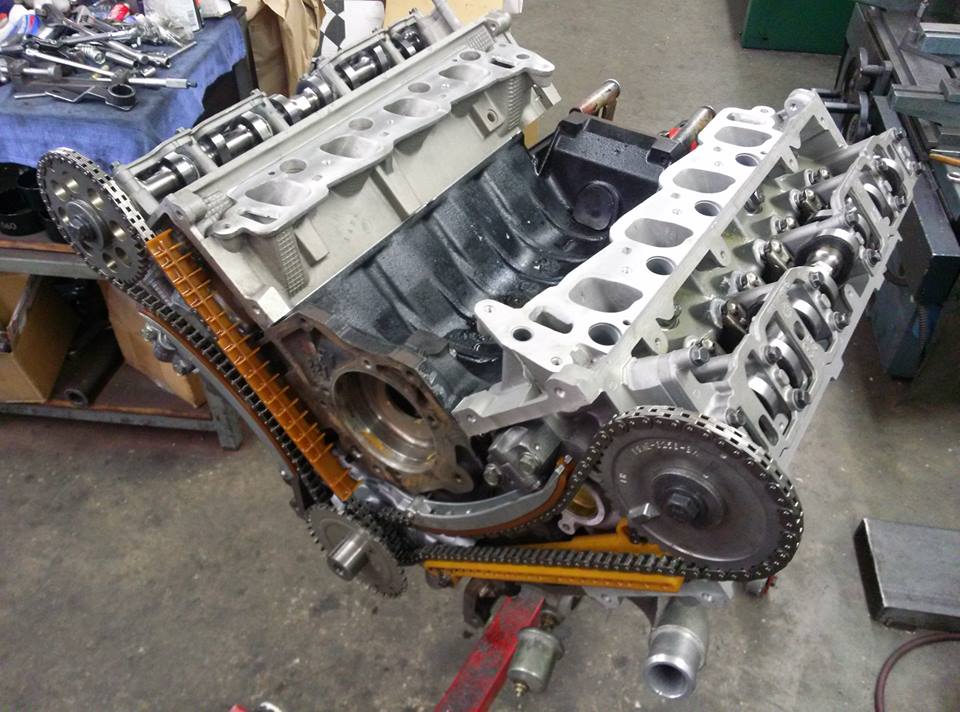 Engine with timing chain and gears