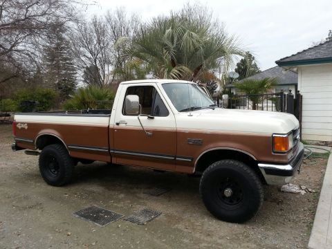 1991 Ford F-250 “Betty”