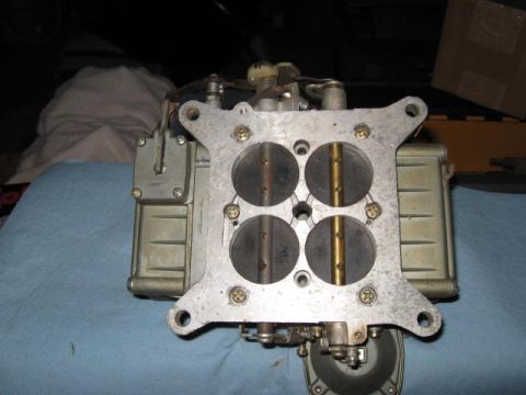 1963 Ford Galaxie - This carburetor is a part, not a 1963 Ford Galaxie.