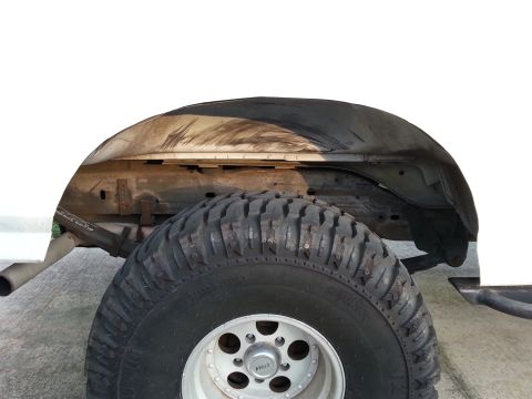 1992 Ford Bronco - This is my rear fender after trimming. I need to do something to cover up this gap to prevent water and mud from getting up inside the whee…