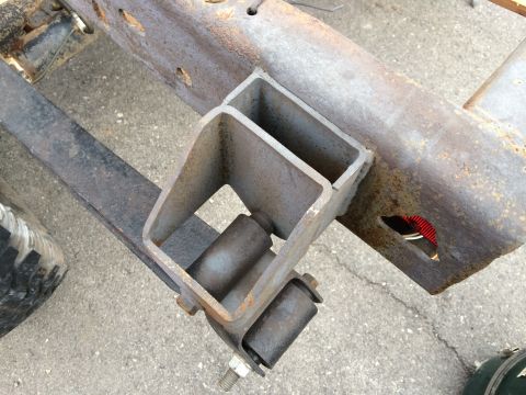 1991 Ford F-250 - rear shackle mount