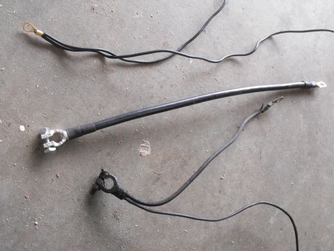 1986 Chrysler Fifth Avenue - I made up the wire above the one gauge to go from fender body ground to cylinder head engine ground and carry on to the 120 amp Denso alter…