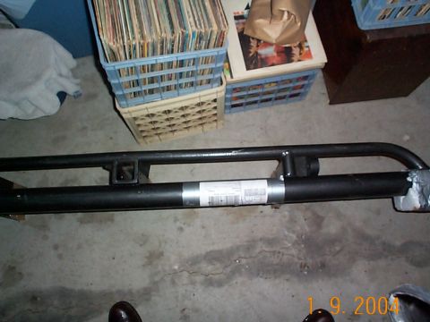 1992 Ford Bronco - The new bumper has a receiver hitch, to d-ring mounts, and and antenna mount.