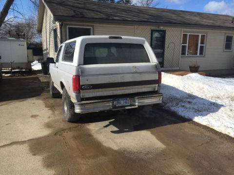 1996 Ford Bronco photo