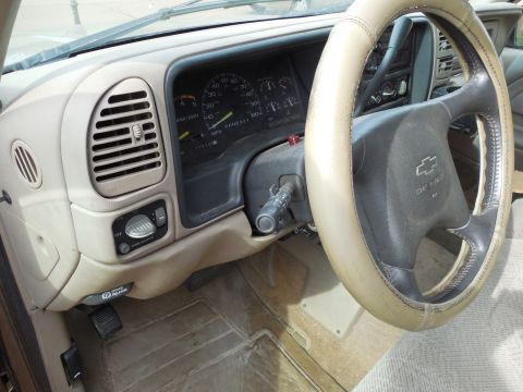 1997 Chevrolet Silverado 3500 - The only writeup I could find said that it was necessary to remove the airbag, knee bolster, & ignition lock cylinder, but I didn't see the…