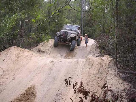 1977 Jeep Wrangler photo
