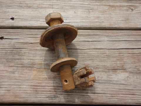 1995 Ford F-150 - Axle End Track Bar Bolt from 79 F150