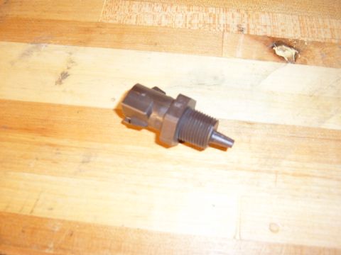 1995 Ford Bronco - This is the temp sensor (part number: F87Z-12A647-AA)