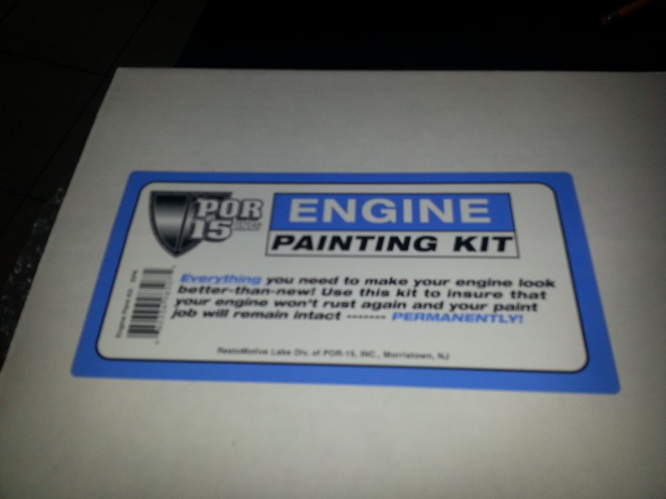 Label for POR-15 Engine Painting Kit, with text about making engines look better and preventing rust