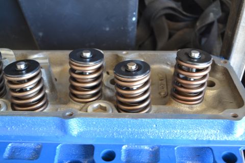 1981 Ford F-250 - Engine block with valve springs and retainers visible.