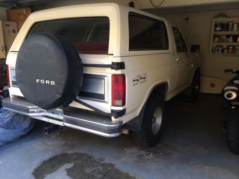 1985 Ford Bronco photo