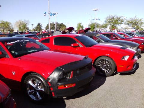 2012 Ford Mustang photo