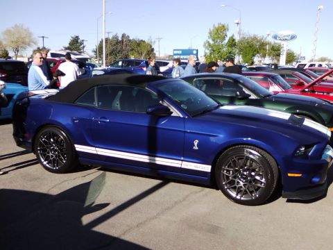 2012 Ford Mustang photo