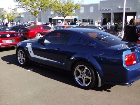 2012 Ford Mustang photo