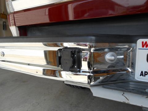 1992 Ford Bronco - 7 blade electrical installed