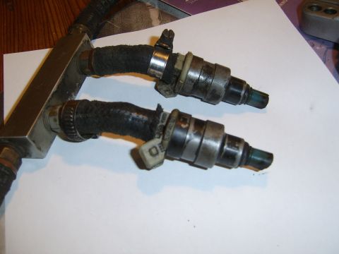 1986 Ford Bronco - Bosch injectors 48lbs/hr