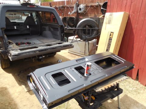 1983 Ford Bronco - The previous owner rear-ended this '96 XLT Sport, and installed a replacement t/g with a trim panel. The new owner wants it to look right (…