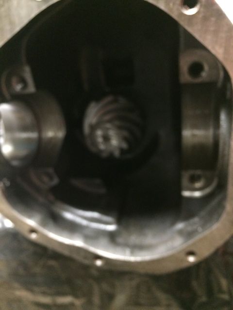 1996 Ford Bronco - Close-up view of the internal gears within a vehicle's differential housing.