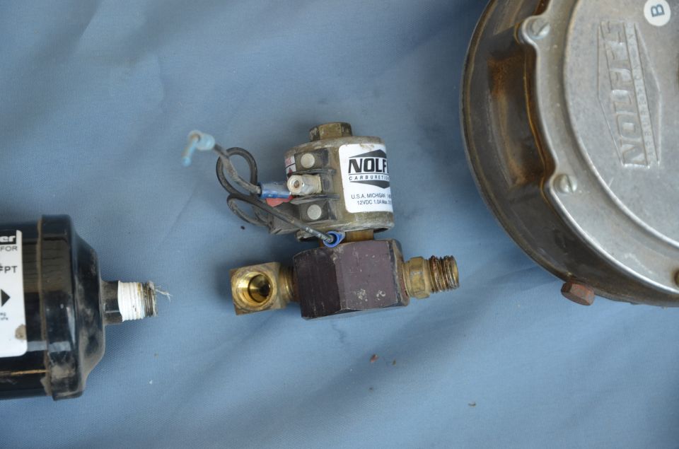 NOLAN carburetor solenoid and filter assembly, 12VDC