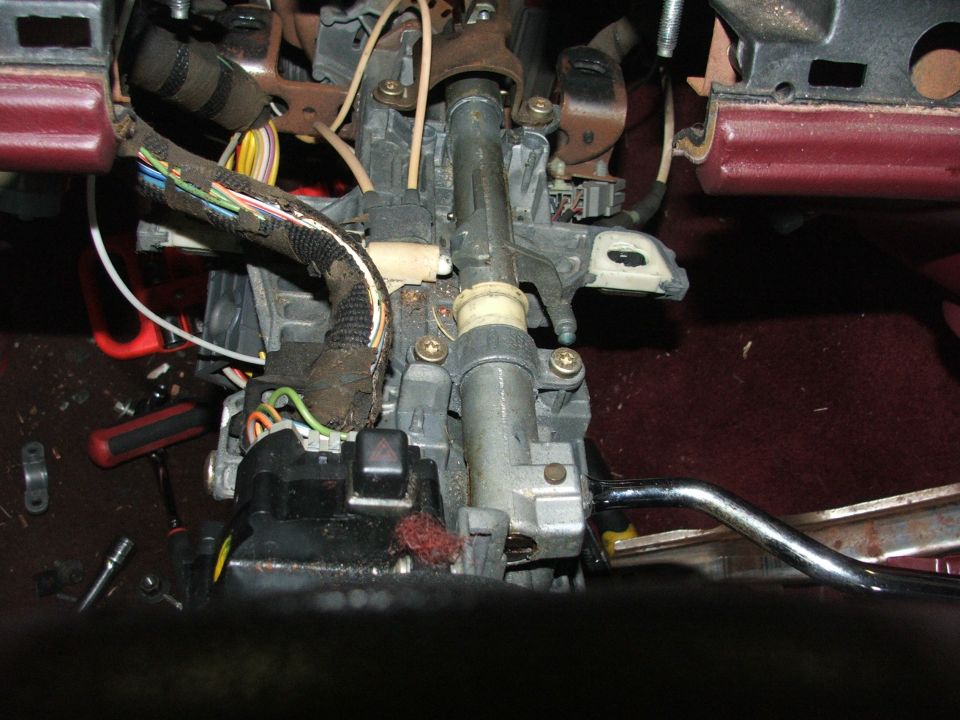 Steering column and wiring harness