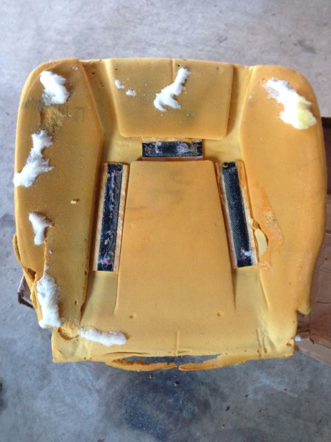 1995 Ford Bronco - This is the top view of the OE cushion w/o the foam that I installed. Notice the left bottom. There is a crack.