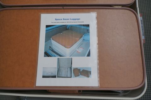 1995 Ford Taurus - Document shows space saver luggage, an optional accessory for a 1987-89 Ford Skyliner Retractable.