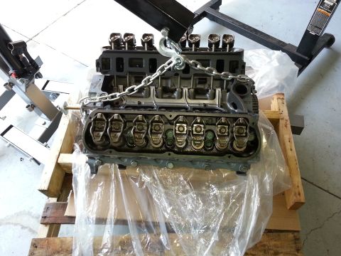 1994 Ford Bronco - Engine assembly on a pallet, ready for installation or transport.