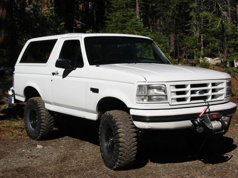 1996 Ford Bronco photo
