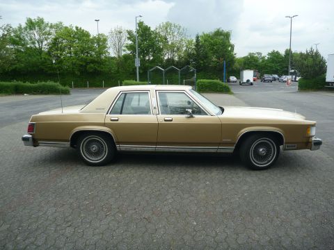 1984 Mercury Grand Marquis photo