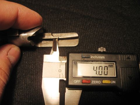 1980 Ford Bronco - 4mm finger that fits in notch