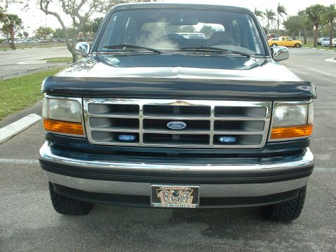 1994 Ford Bronco - This Ford Bronco's grille design suggests a 1992-1996 model year, not 1994.