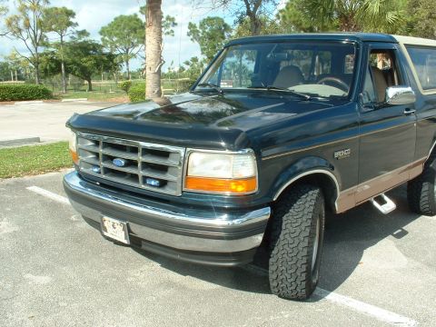 1994 Ford Bronco - Front 3/4 view of a 1994 Ford Bronco.