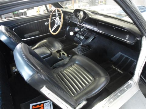1965 Ford Mustang photo