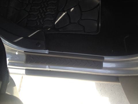 2014 Jeep Wrangler - 2014 Jeep Rubicon Unlimited JKUR Mopar Door Sill protectors