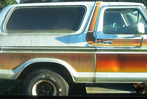 1979 Ford Bronco - This SUV's body style suggests a 1978 model year, not 1979 as claimed.