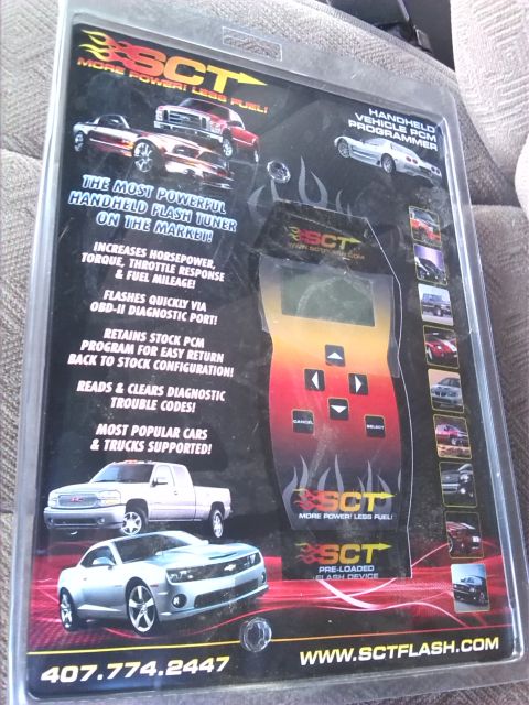 1992 Ford Bronco - This is packaging for an SCT handheld flash tuner, not a 1992 Ford Bronco.