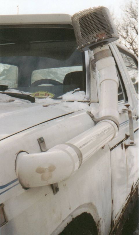 1980 Ford Bronco - The whole external skorkel. Multiple braces so it doesn't wobble.