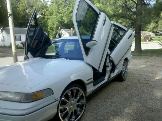 1992 Ford Crown Victoria