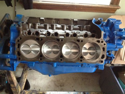 1988 Ford Bronco - Fresh Paint and pistons installed
