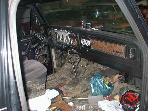 1978 Ford Bronco - Interior/Dash you see where I removed the Heater controls & Vents, for rockers switches & Gauges.