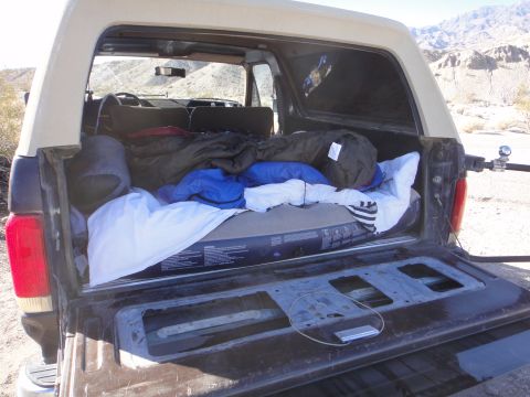 1988 Ford Bronco - Air Mattress