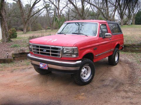 1992 Ford Bronco photo