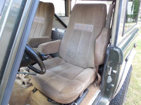 1975 Ford Bronco - That's the glovebox VIN plate in the door jamb, and the frame VINs match it. The colors are 2000 Eddie Bauer Expedition Estate Green & Ligh…