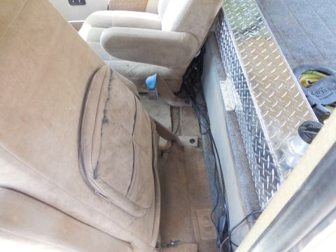 1975 Ford Bronco - The diamond-plate water tank & pump are coming out, but the platform can stay with the truck, or be trashed.