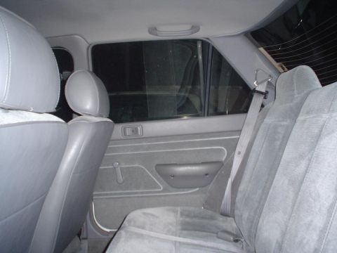 1993 Ford Escort photo