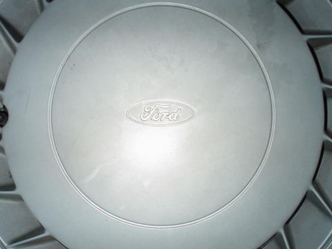 1993 Ford Escort photo