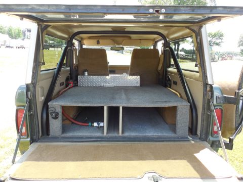 1975 Ford Bronco - The t/g carpet is easy to R&I when Frank is carrying hunting dogs (about 3 days a week). He allows them to climb down from their kennels on…