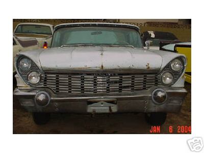 1960 Lincoln Premiere photo